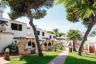 Apartamentos Talayot