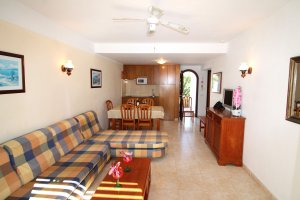 Apartamento de 2 dormitorios para alquilar en Cala en Blanes, Menorca