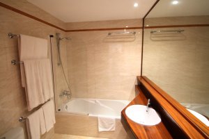 Apartamento de 2 dormitorios para alquilar en Cala en Blanes, Menorca